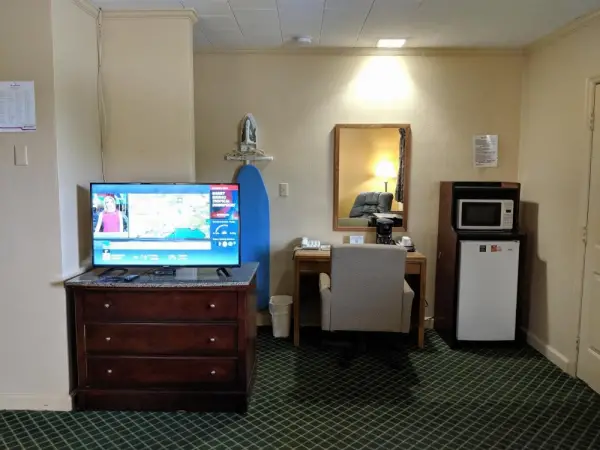 Cheerio Inn - Glennville 8